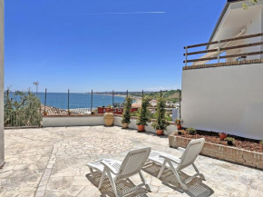 214 - Villa Anna - trilocale al piano terra con VISTA MARE STREPITOSA!